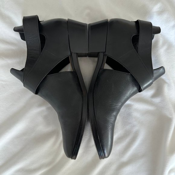 Michael Kors Mercer Cutout Leather Ankle Boot In Black - Picture 3 of 6